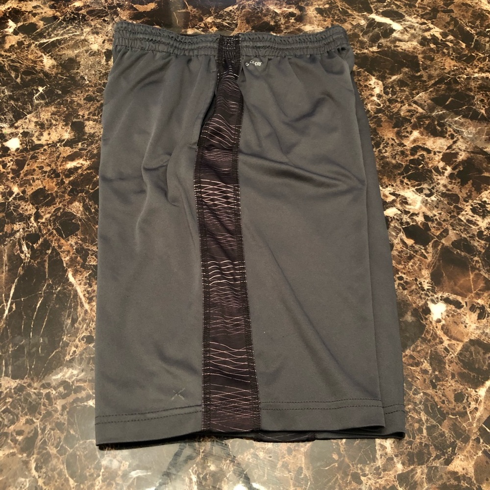 Boys Grey Athletic Shorts sz XL